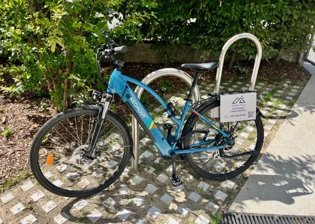 Photo d'ujn vélo pour les soins et seéances de physiotherapie à domicile à geneve pour les physiotherapeutes d'Helvetic Physio